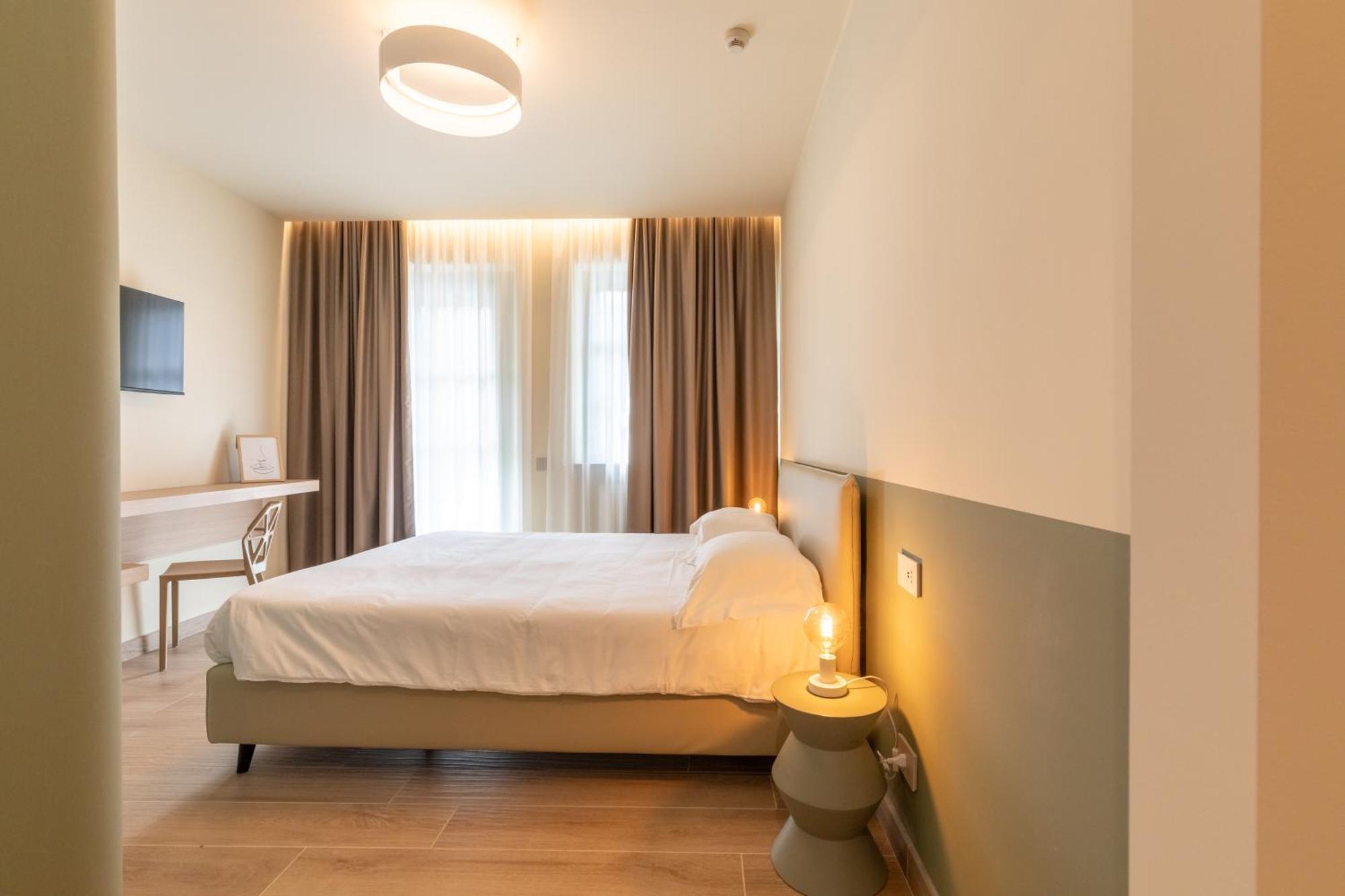 Le Lanterne Hotel Borgo San Dalmazzo Kültér fotó