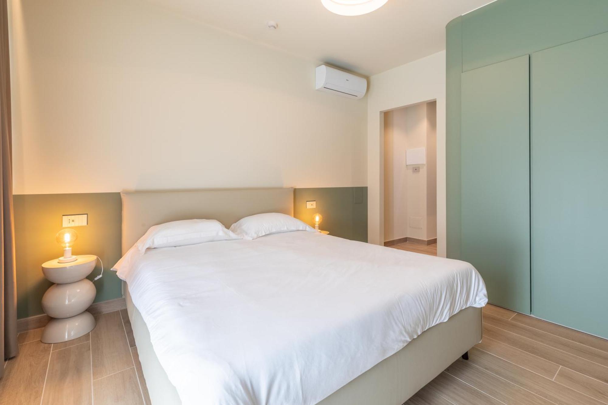 Le Lanterne Hotel Borgo San Dalmazzo Kültér fotó