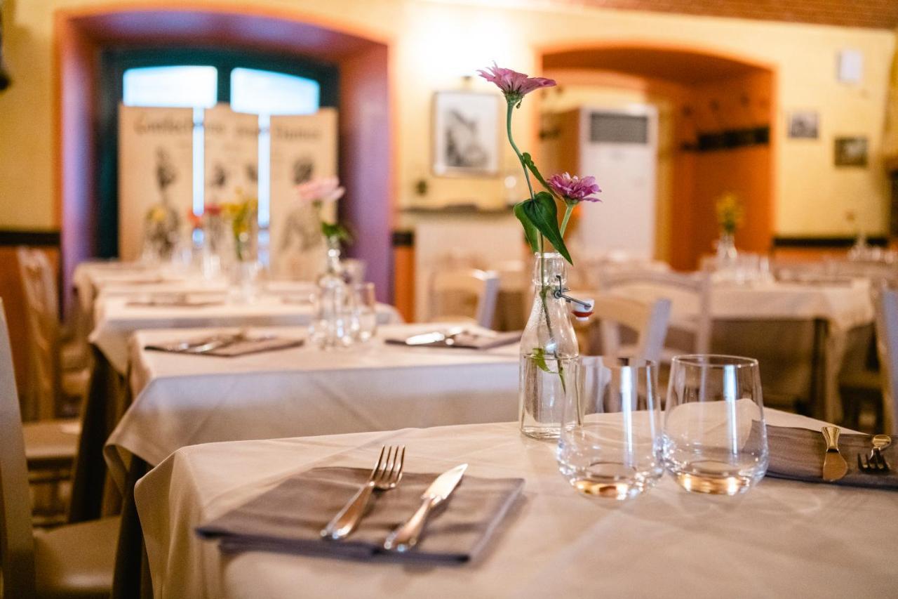 Le Lanterne Hotel Borgo San Dalmazzo Kültér fotó
