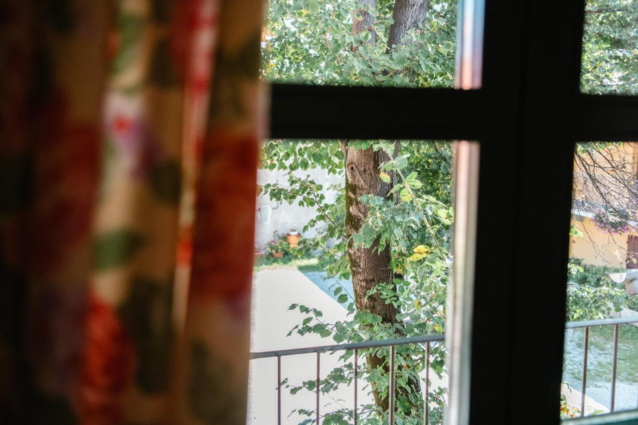 Le Lanterne Hotel Borgo San Dalmazzo Kültér fotó